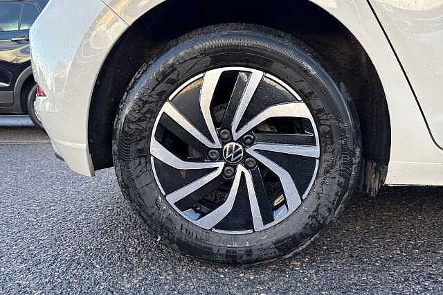 Used Volkswagen Polo 2023 for sale - 76497117: Photo 32