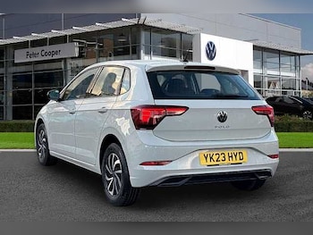 Used Volkswagen Polo 2023 for sale - 76497117: Photo