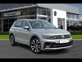 2020 (20) - R-Line Tech 1.5 TSI EVO 2WD 150PS 7-Speed DSG 5 Door