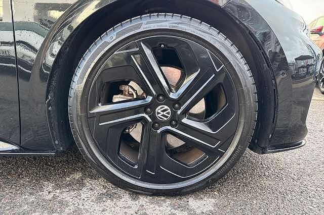 Used Volkswagen ID.3 2025 for sale - 77501877: Photo 5