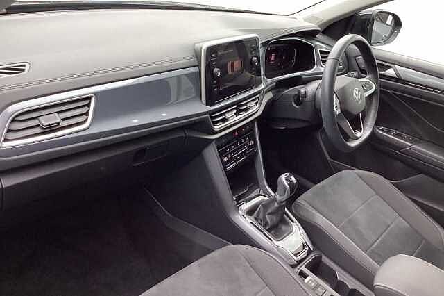 Used Volkswagen T-Roc 2022 for sale - 78056864: Photo 2