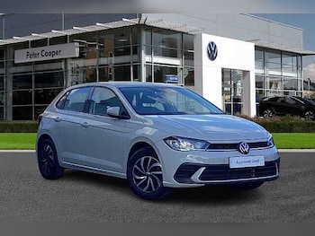 Used Volkswagen Polo 2023 for sale - 76896830: Photo