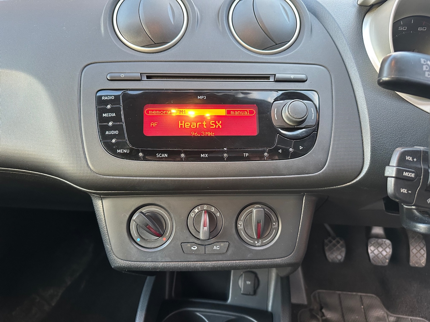 Used SEAT Ibiza 2009 for sale - 77129730: Photo 12