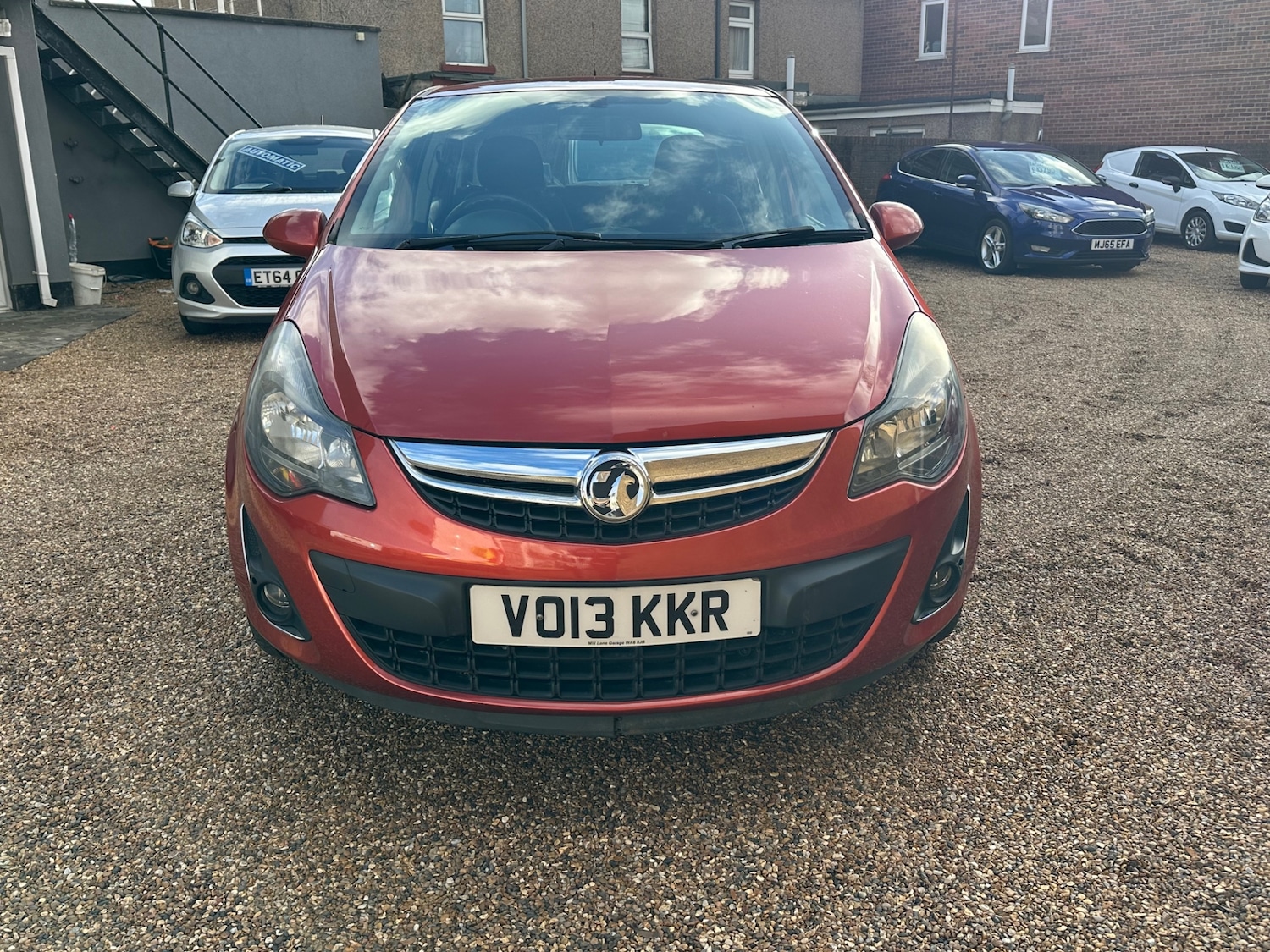 Used Vauxhall Corsa 2013 for sale - 77393611: Photo 2