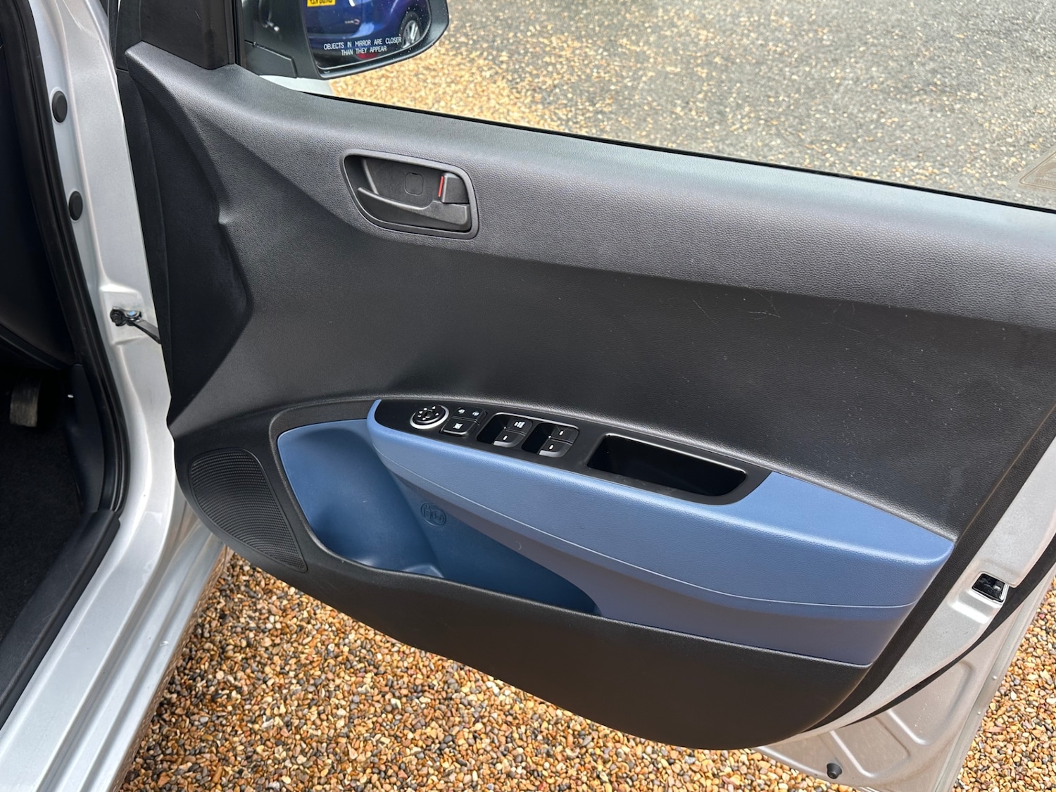 Used Hyundai i10 2015 for sale - 77303119: Photo 8