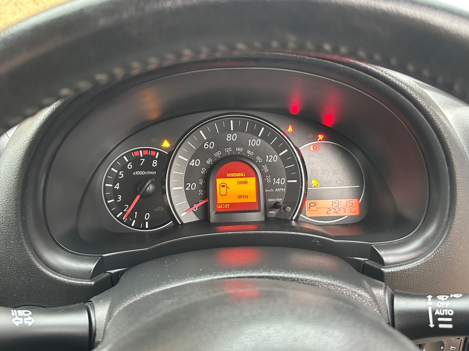 Used Nissan Micra 2013 for sale - 76381818: Photo 13