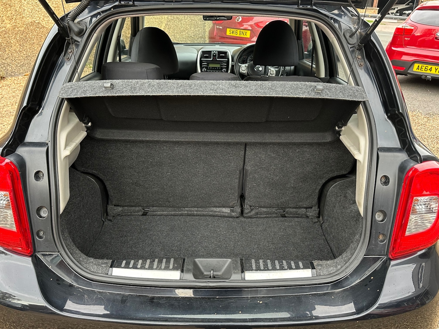 Used Nissan Micra 2013 for sale - 76381818: Photo 15