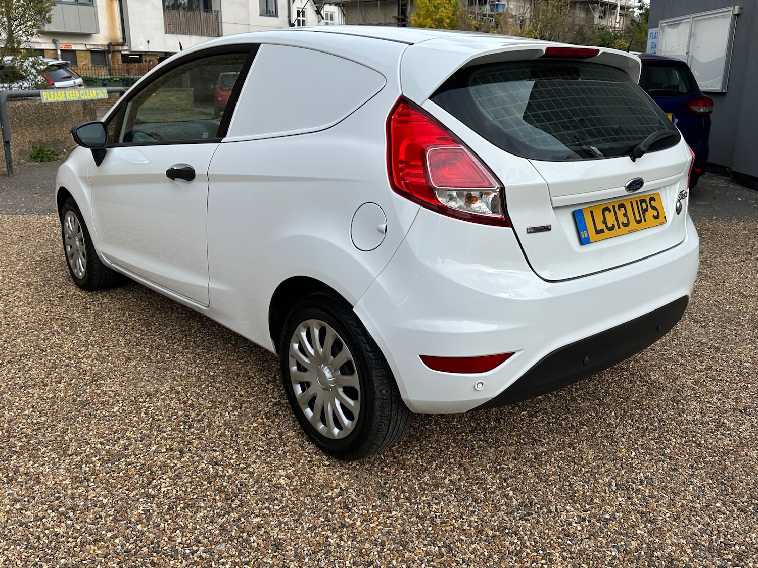 Used Ford Fiesta 2013 for sale - 76381812: Photo 5