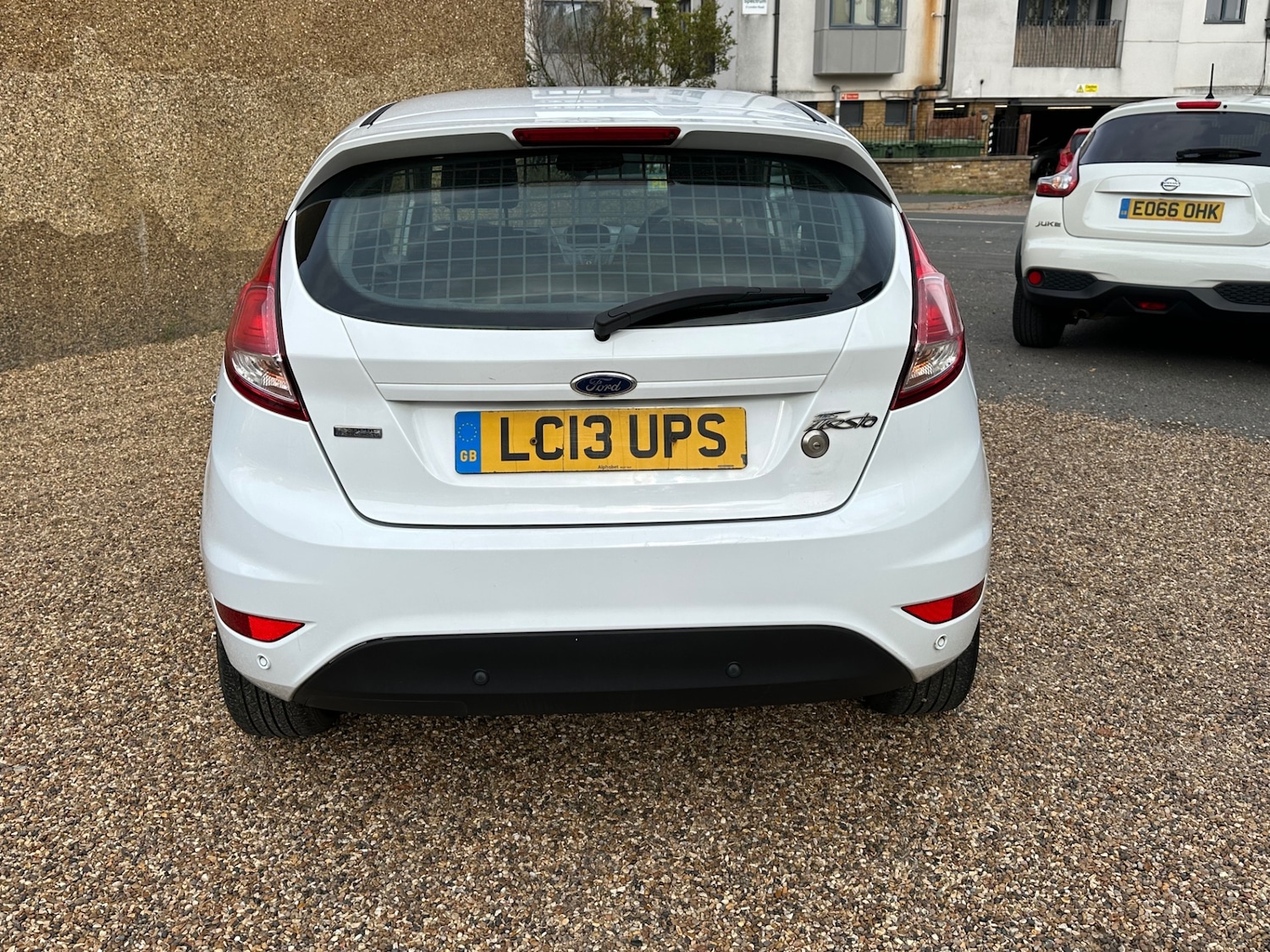 Used Ford Fiesta 2013 for sale - 76381812: Photo 6