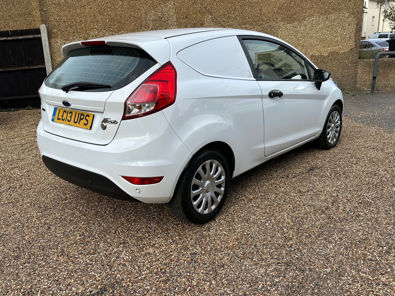 Used Ford Fiesta 2013 for sale - 76381812: Photo 7