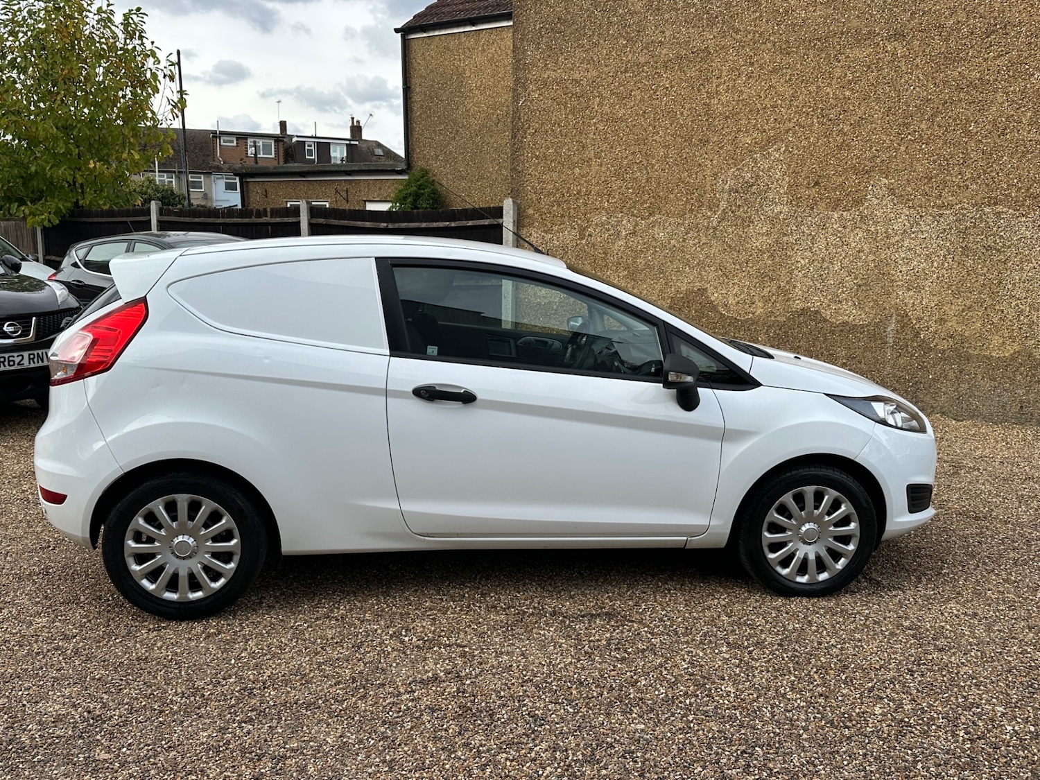 Used Ford Fiesta 2013 for sale - 76381812: Photo 9