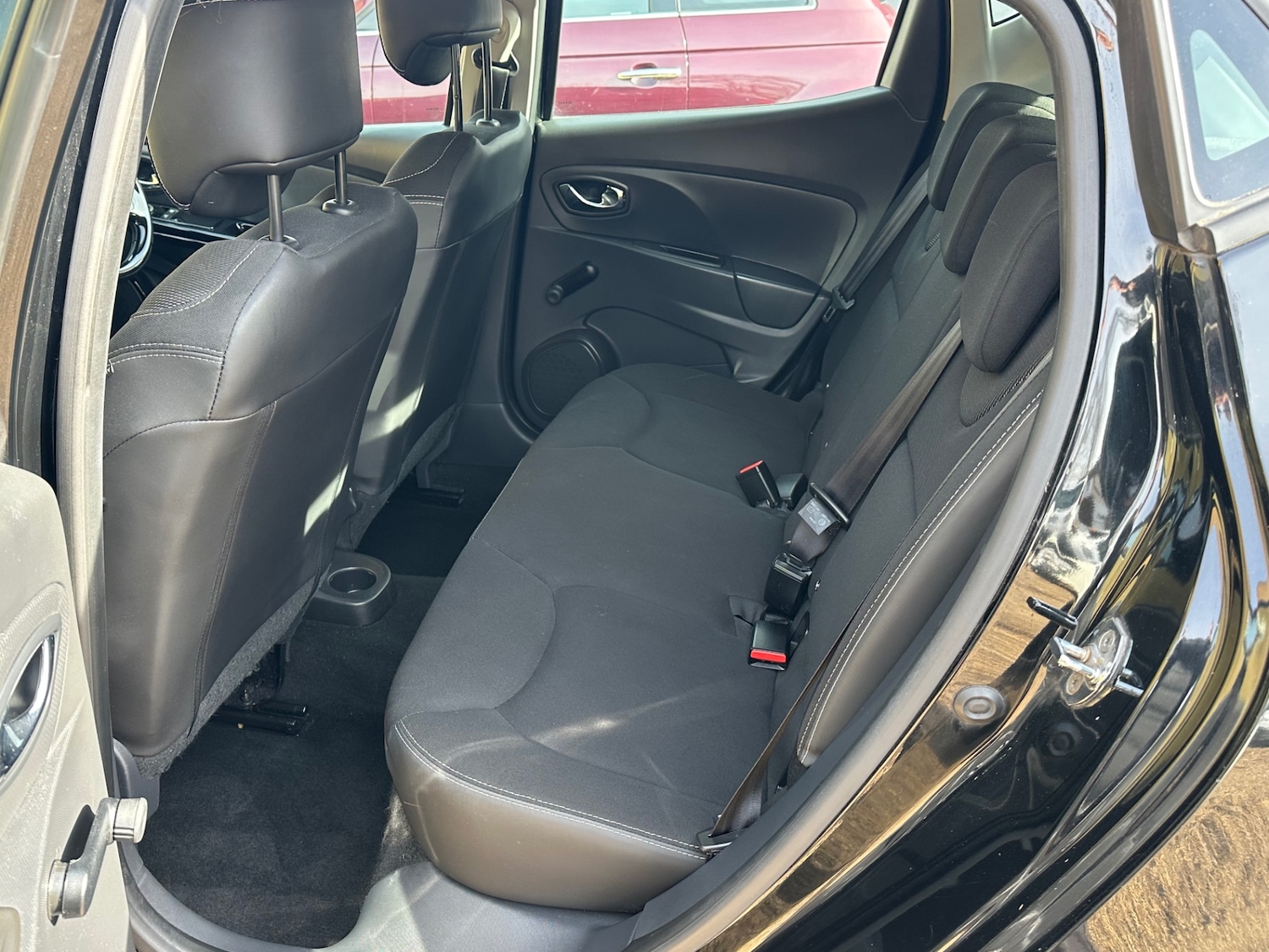 Used Renault Clio 2014 for sale - 77582401: Photo 18