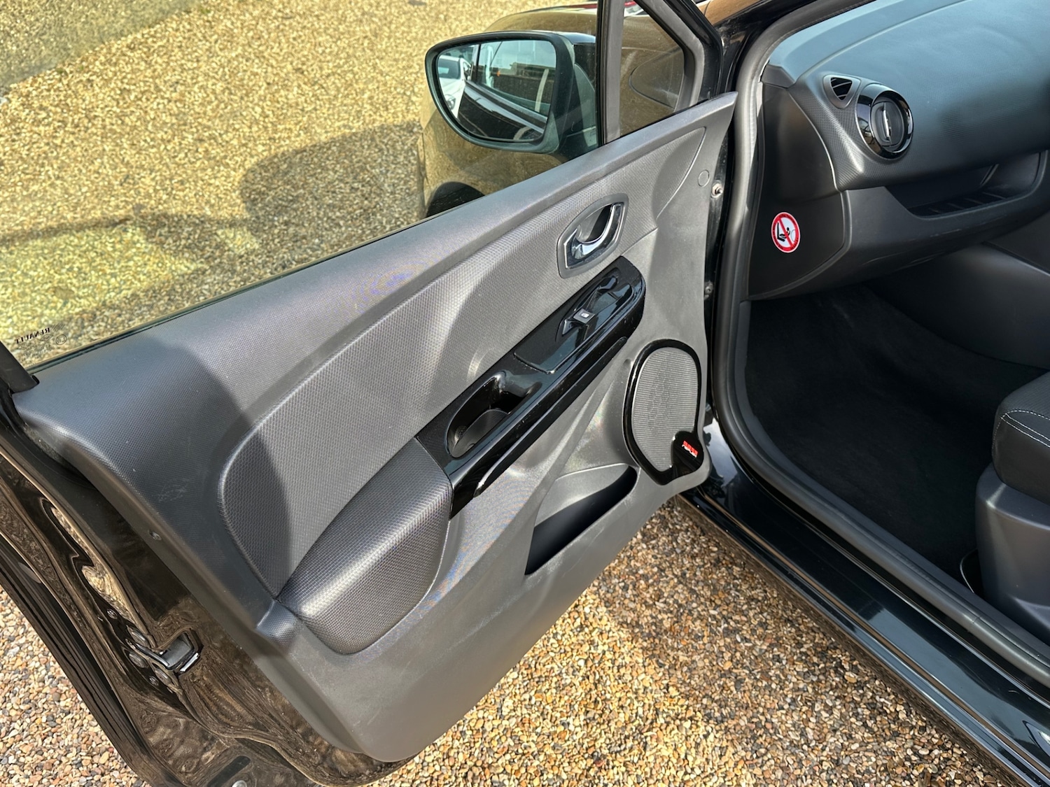 Used Renault Clio 2014 for sale - 77582401: Photo 21