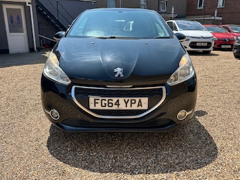 Used Peugeot 208 2014 for sale - 79165081: Photo