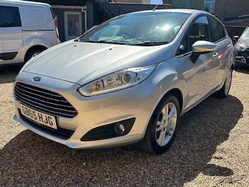 Used Ford Fiesta 2015 for sale - 79476754: Photo