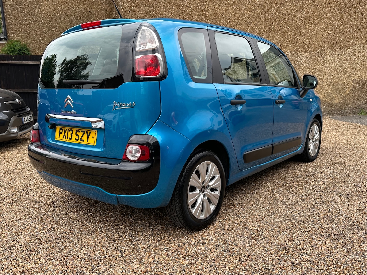 Vehicle 21