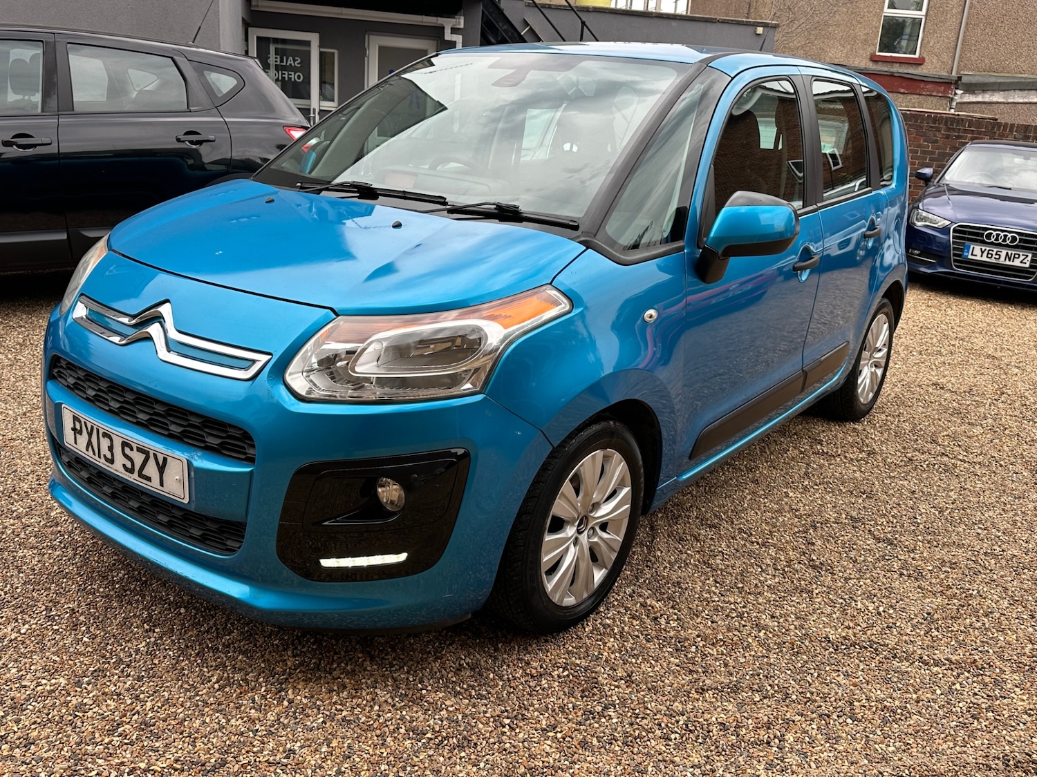 Vehicle 5