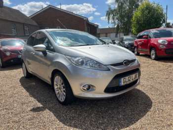 2012 (12) - 1.4 Titanium 5dr