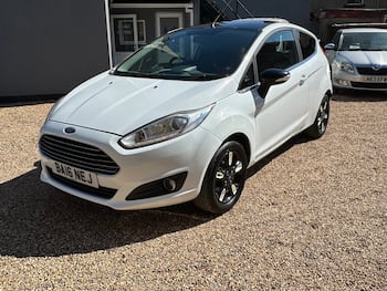 Used Ford Fiesta 2016 for sale - 79628279: Photo