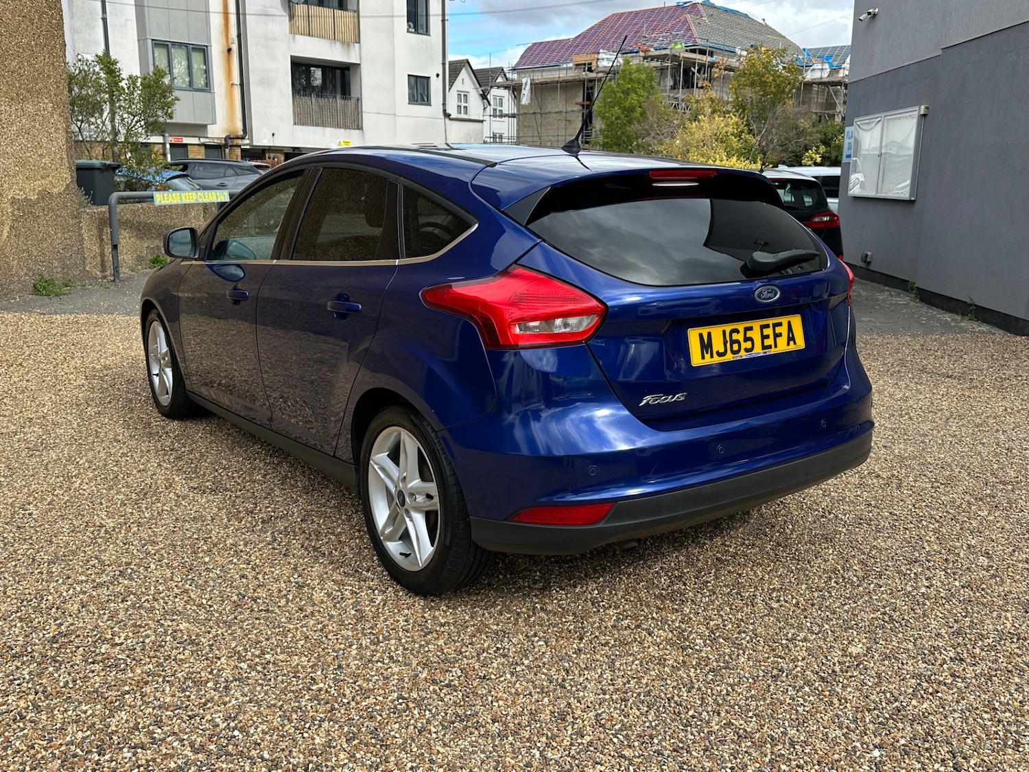 Used Ford Focus 2015 for sale - 76037286: Photo 5