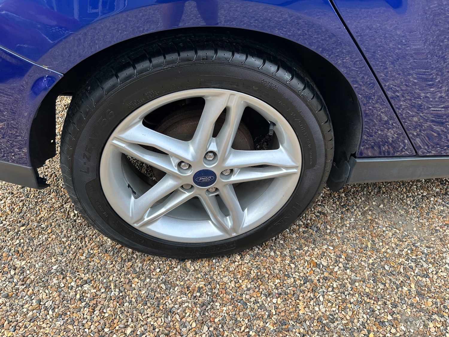 Used Ford Focus 2015 for sale - 76037286: Photo 9