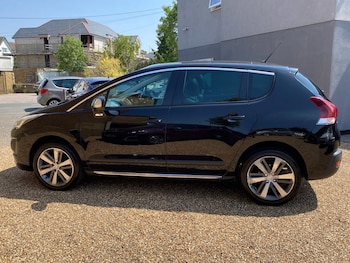 Used Peugeot 3008 2015 for sale - 79165257: Photo