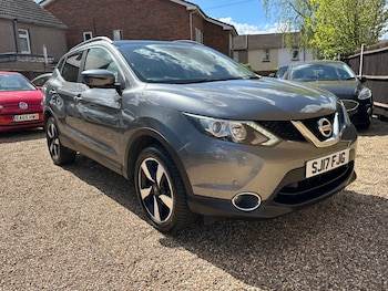 Used Nissan Qashqai 2017 for sale - 78284645: Photo