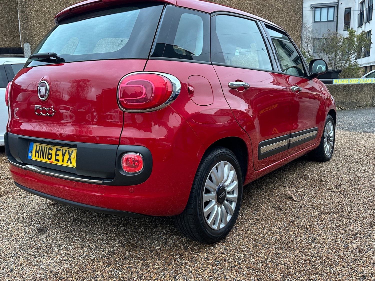 Used Fiat 500L 2016 for sale - 76719288: Photo 23