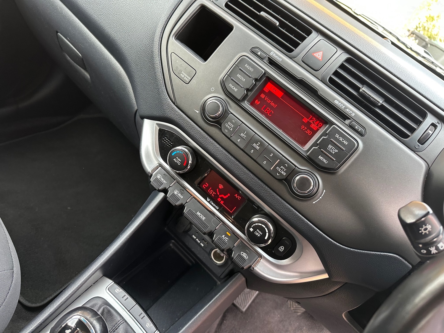 Used Kia Rio 2014 for sale - 76381791: Photo 16