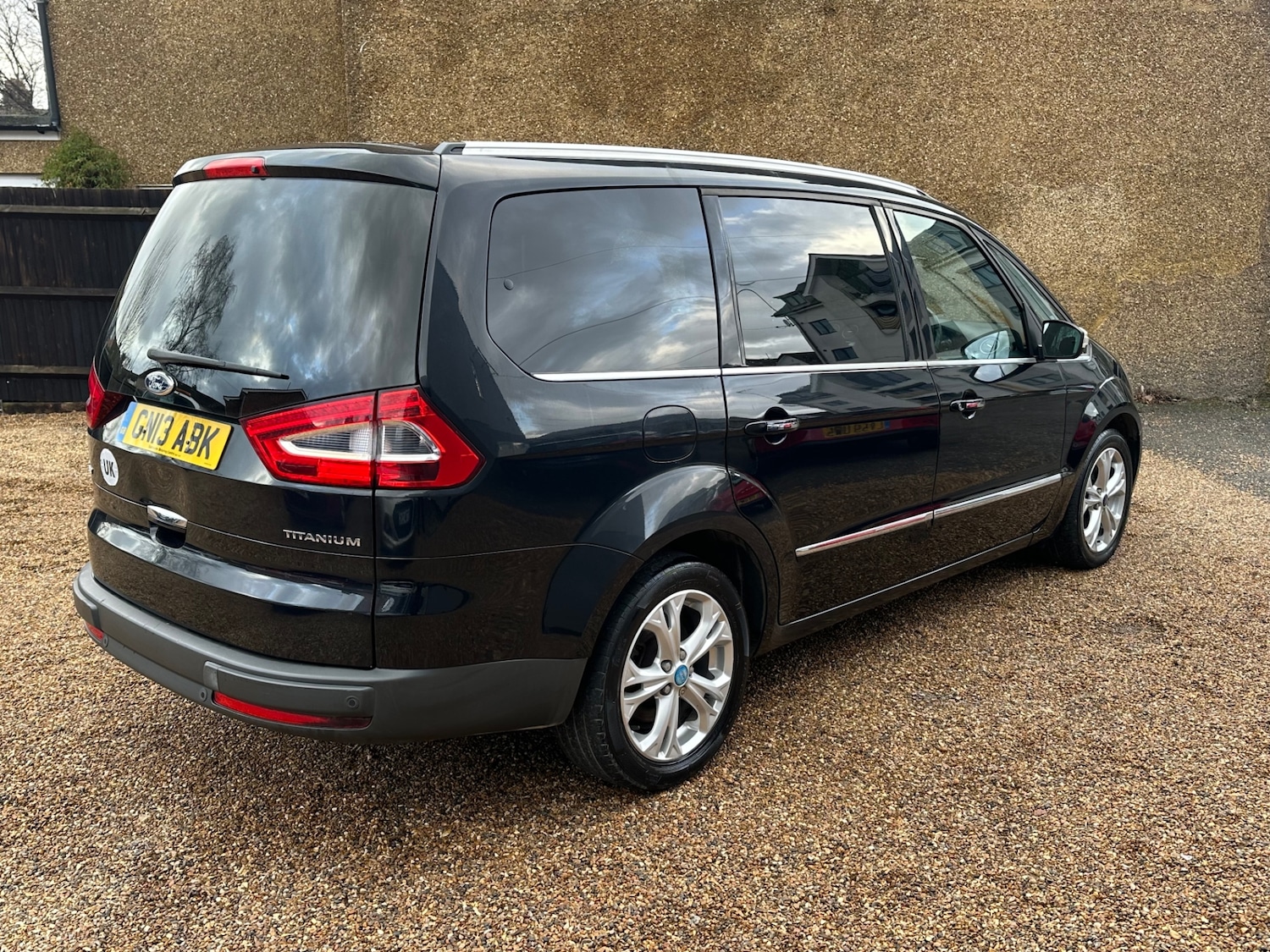 Used Ford Galaxy 2013 for sale - 77303262: Photo 8
