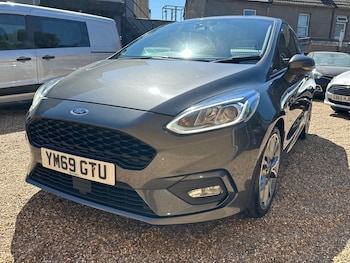 Used Ford Fiesta 2019 for sale - 79501858: Photo