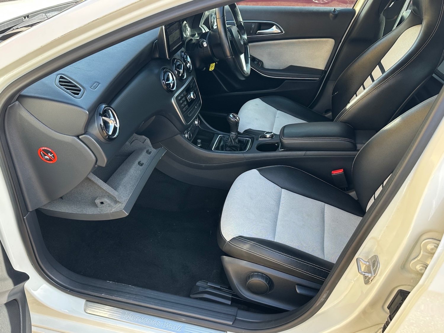 Used Mercedes-Benz A-Class 2013 for sale - 77582380: Photo 18