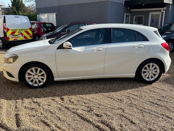 Used Mercedes-Benz A-Class 2013 for sale - 77582380: Photo