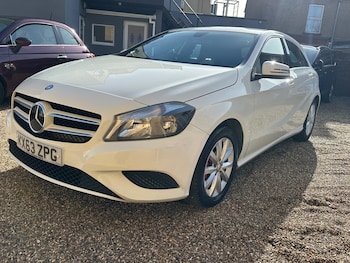 Used Mercedes-Benz A-Class 2013 for sale - 77582380: Photo