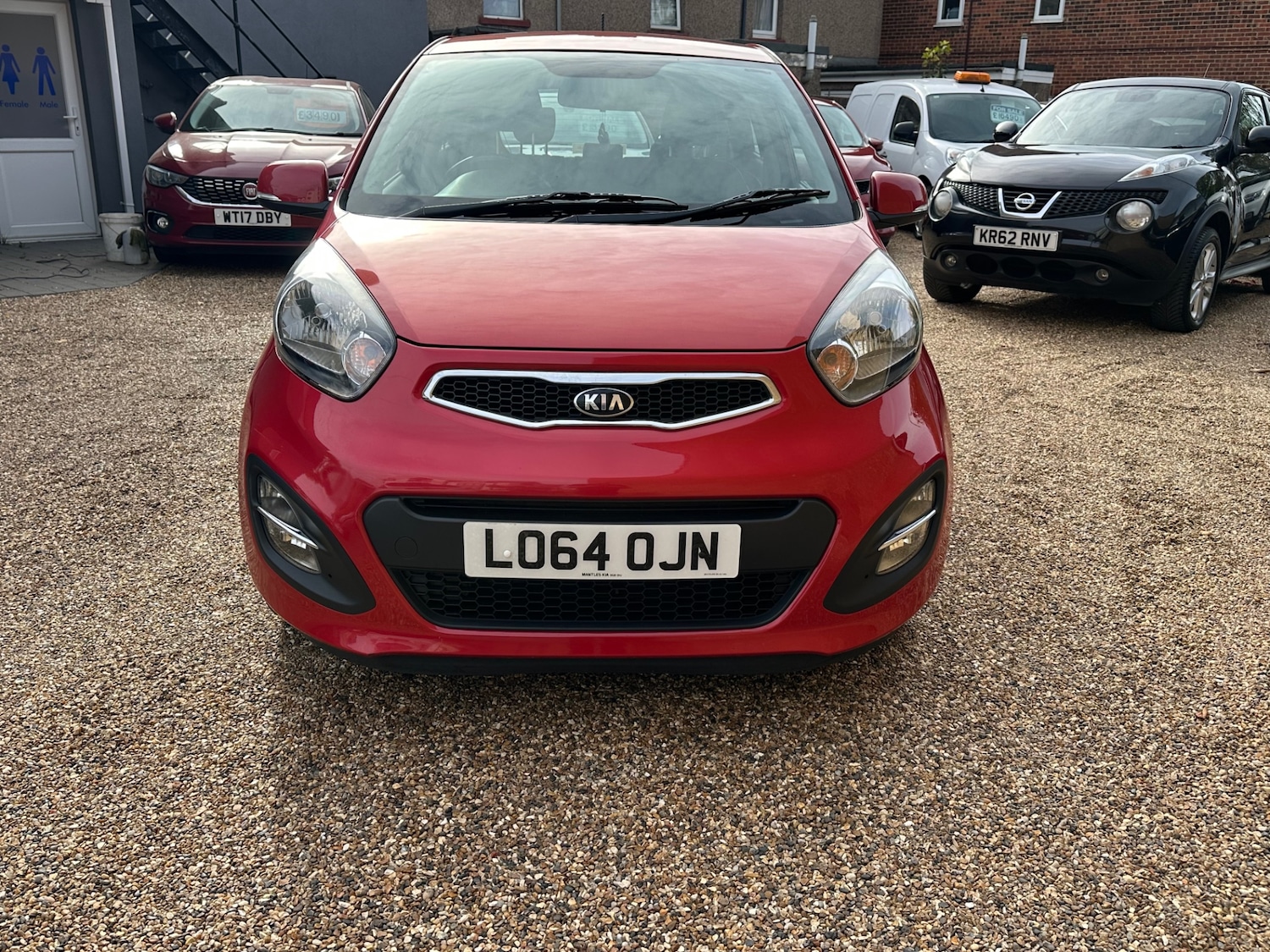 Used Kia Picanto 2014 for sale - 76381792: Photo 2
