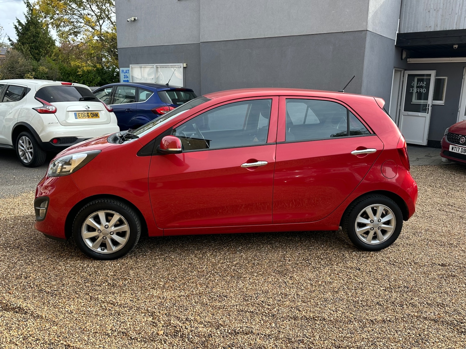 Used Kia Picanto 2014 for sale - 76381792: Photo 6