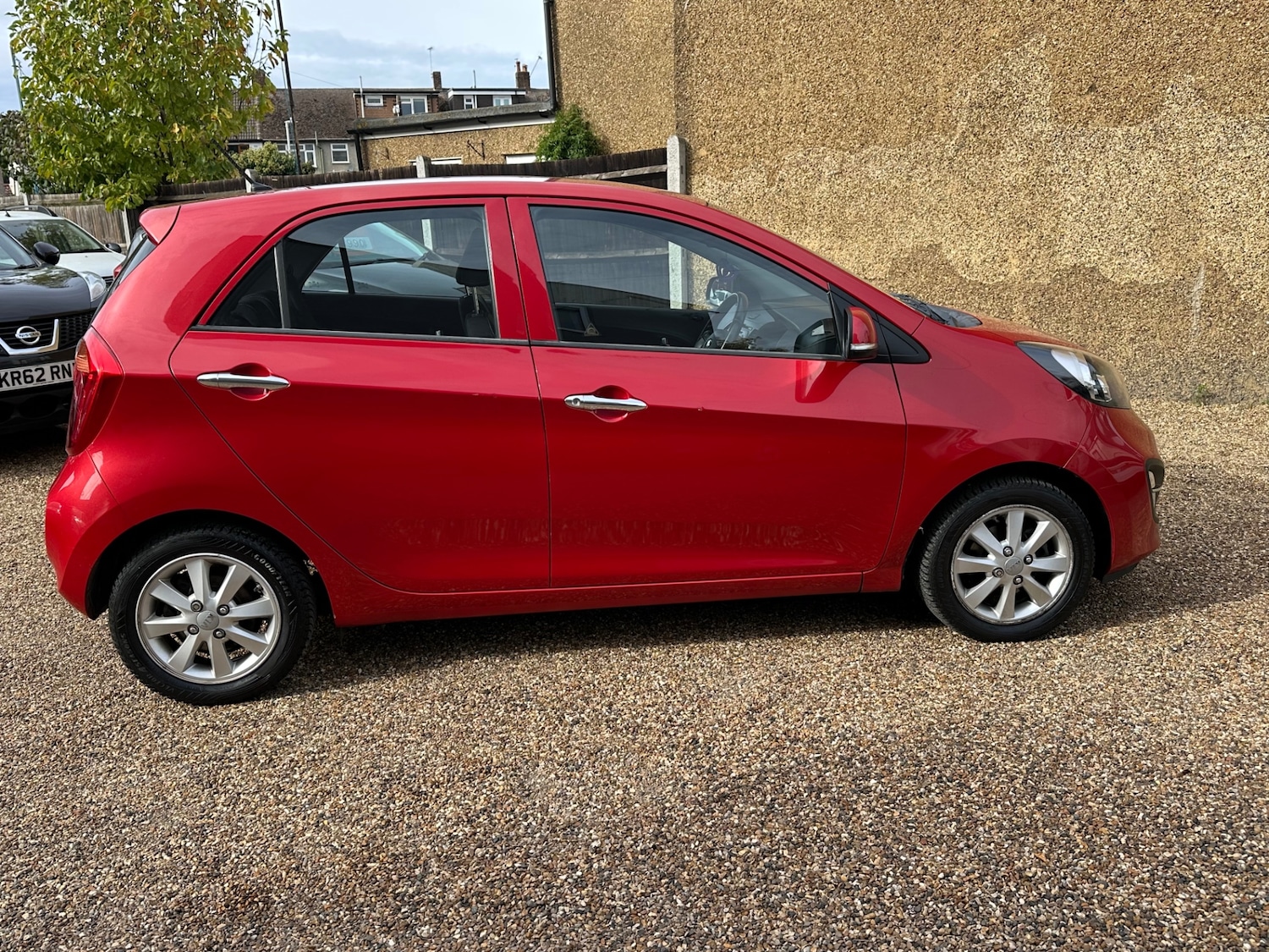 Used Kia Picanto 2014 for sale - 76381792: Photo 8