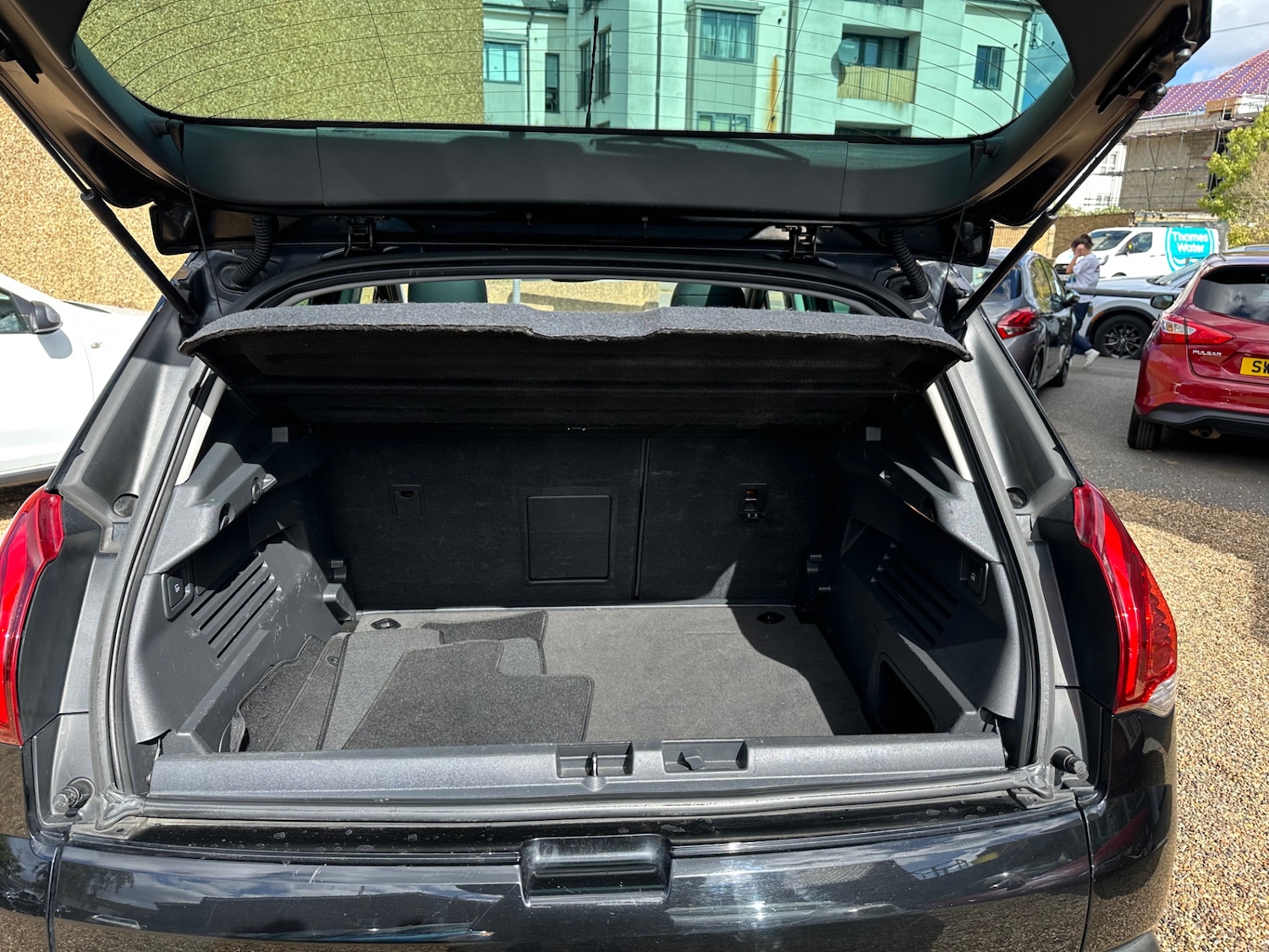 Vehicle 21