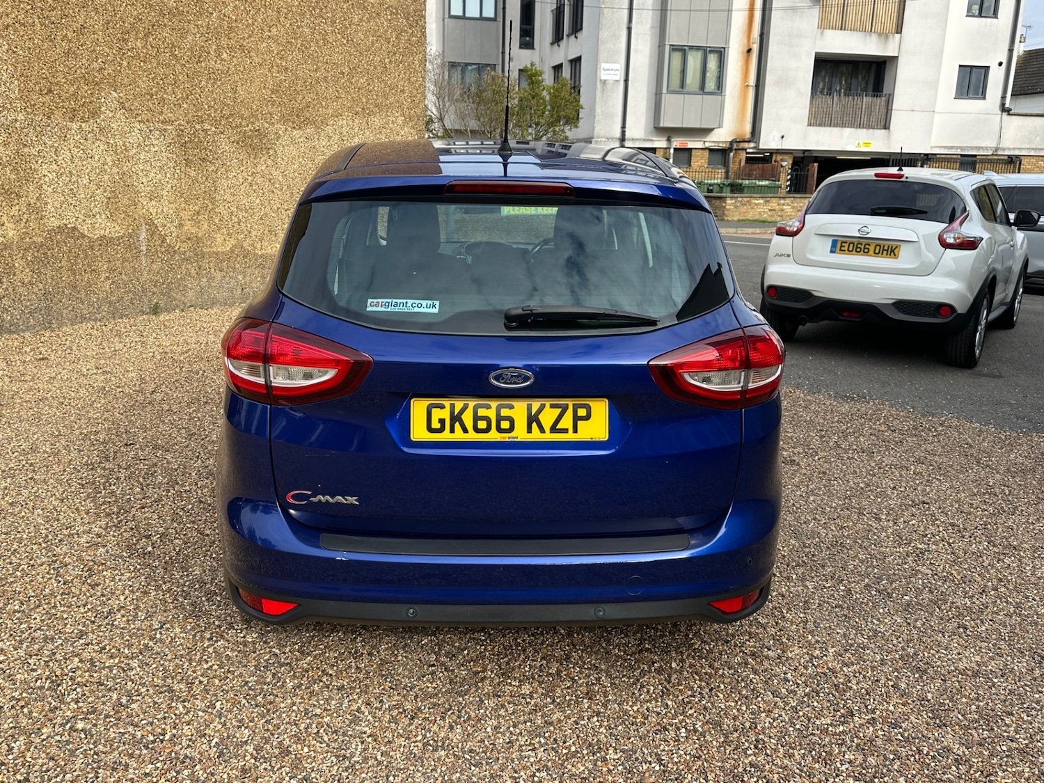 Used Ford C-Max 2016 for sale - 76381820: Photo 4