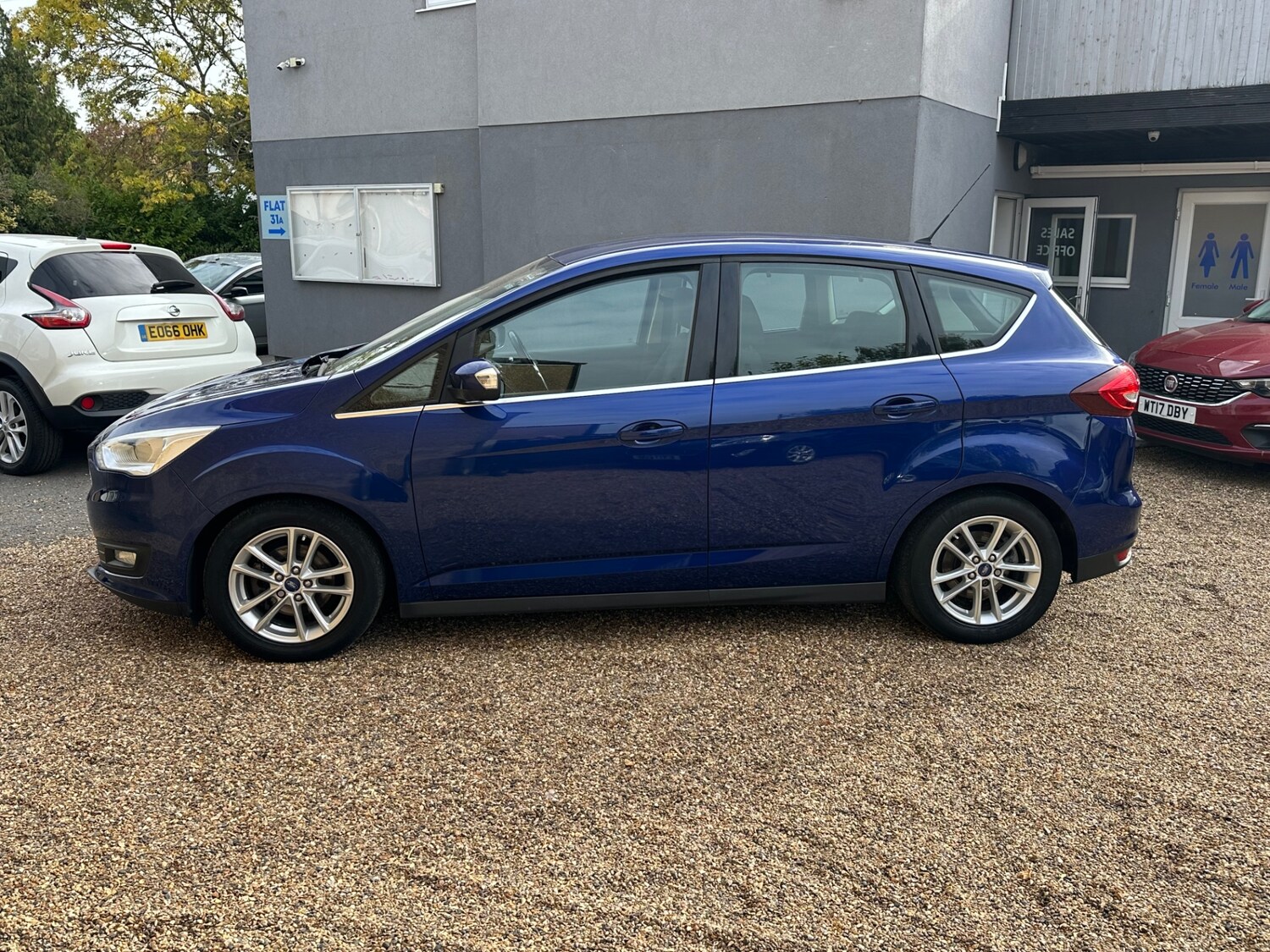Used Ford C-Max 2016 for sale - 76381820: Photo 6