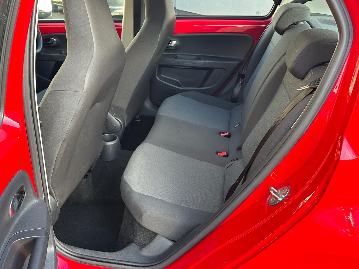 Used Volkswagen up! 2015 for sale - 77393569: Photo 15