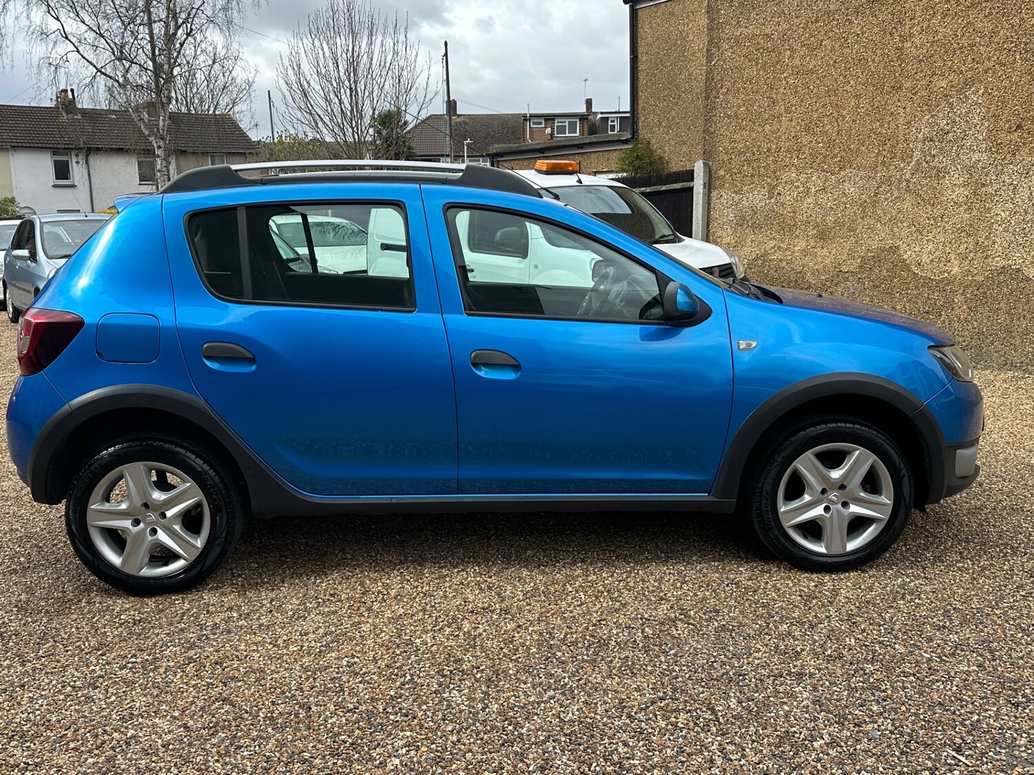 Used Dacia Sandero Stepway 2014 for sale - 77901795: Photo 10