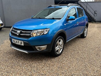 Used Dacia Sandero Stepway 2014 for sale - 77901795: Photo