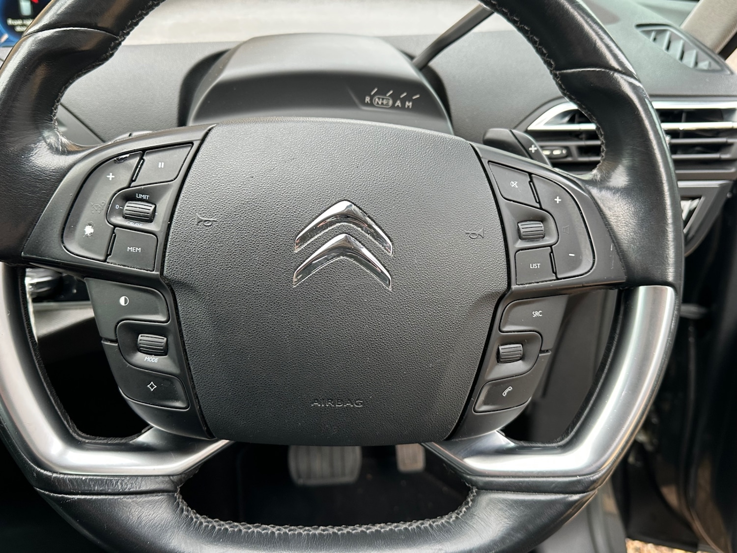 Used Citroen C4 Picasso 2014 for sale - 77011810: Photo 12