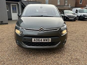 Used Citroen C4 Picasso 2014 for sale - 77011810: Photo