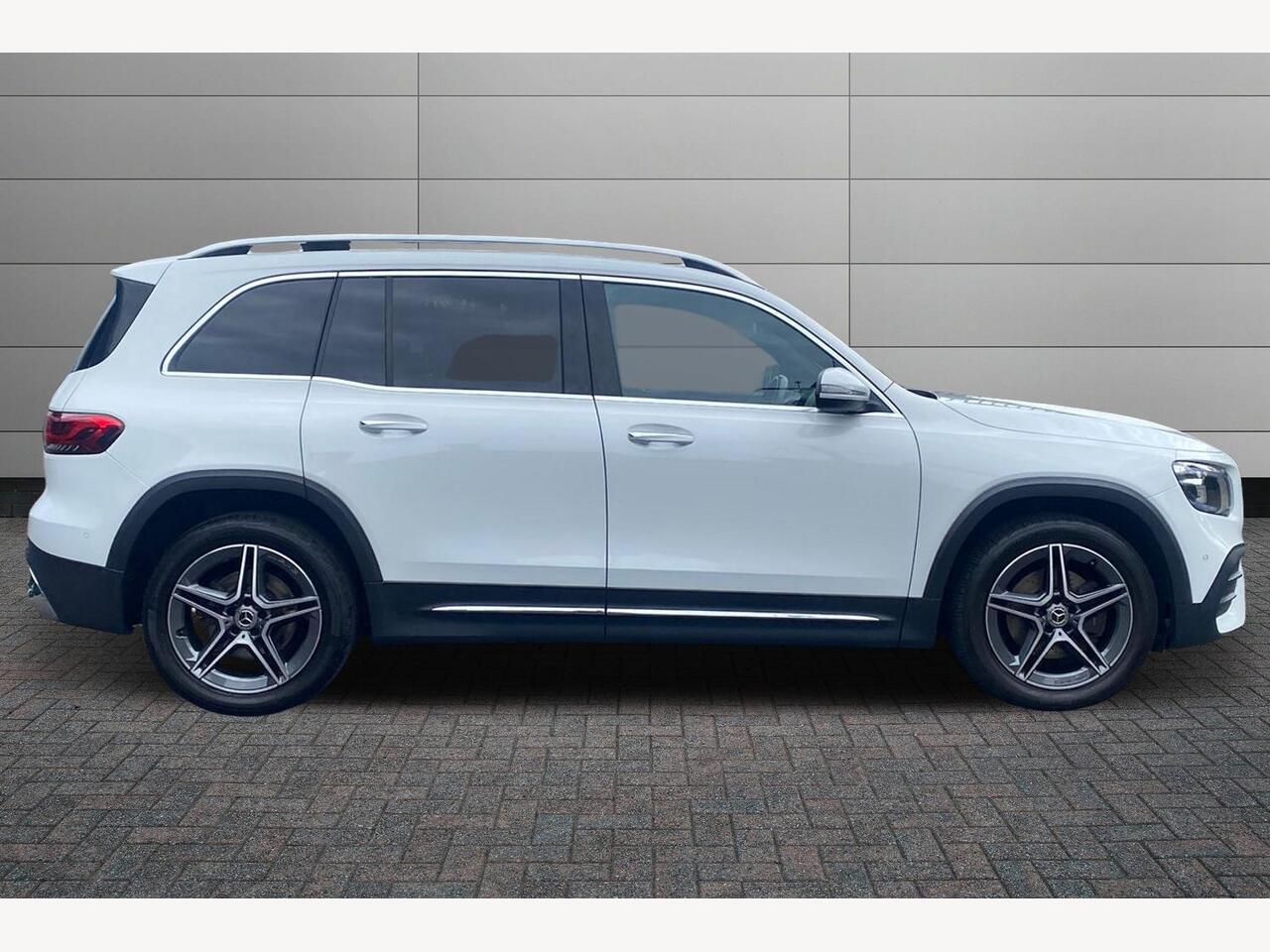 Used Mercedes-Benz GLB 2022 for sale - 76675649: Photo 3