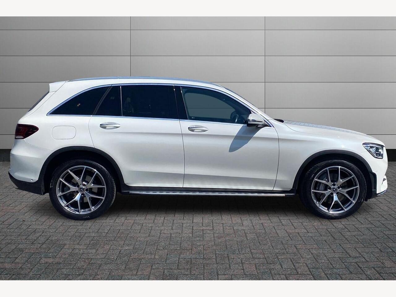Used Mercedes-Benz GLC 2022 for sale - 76745002: Photo 3