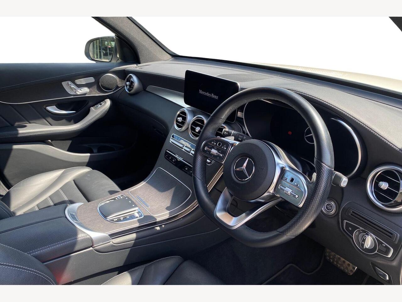 Used Mercedes-Benz GLC 2022 for sale - 76745002: Photo 5