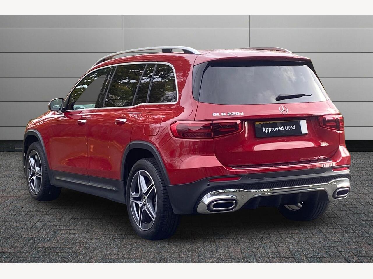 Used Mercedes-Benz GLB 2024 for sale - 77315901: Photo 2