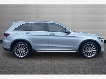 Used Mercedes-Benz GLC 2022 for sale - 76675541: Photo
